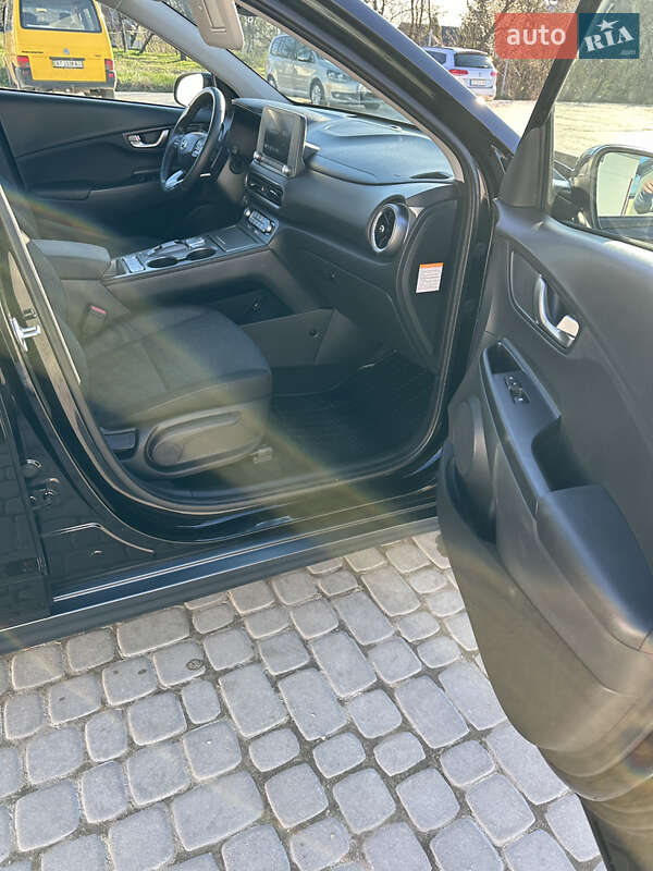 Позашляховик / Кросовер Hyundai Kona Electric 2022 в Коломиї