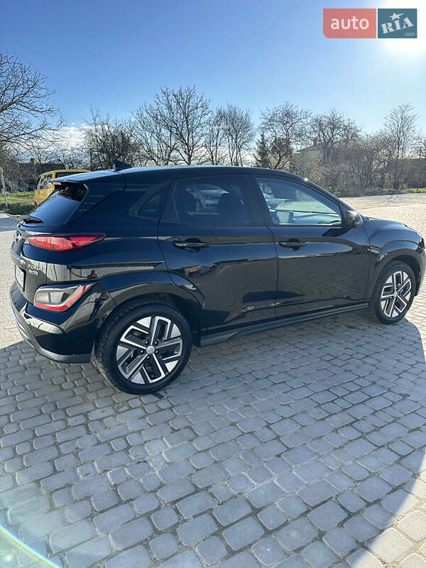 Позашляховик / Кросовер Hyundai Kona Electric 2022 в Коломиї