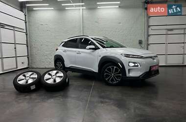 Внедорожник / Кроссовер Hyundai Kona Electric 2020 в Луцке