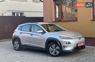 Внедорожник / Кроссовер Hyundai Kona Electric 2020 в Ровно