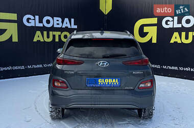 Внедорожник / Кроссовер Hyundai Kona Electric 2020 в 