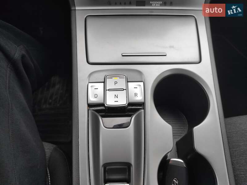 Внедорожник / Кроссовер Hyundai Kona Electric 2020 в Хмельницком