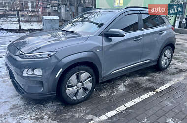 Позашляховик / Кросовер Hyundai Kona Electric 2020 в Києві