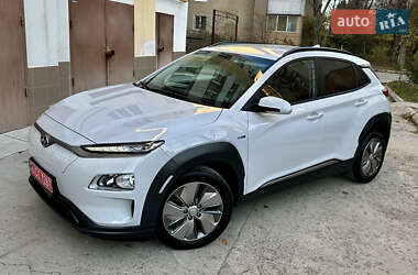 Позашляховик / Кросовер Hyundai Kona Electric 2020 в Івано-Франківську