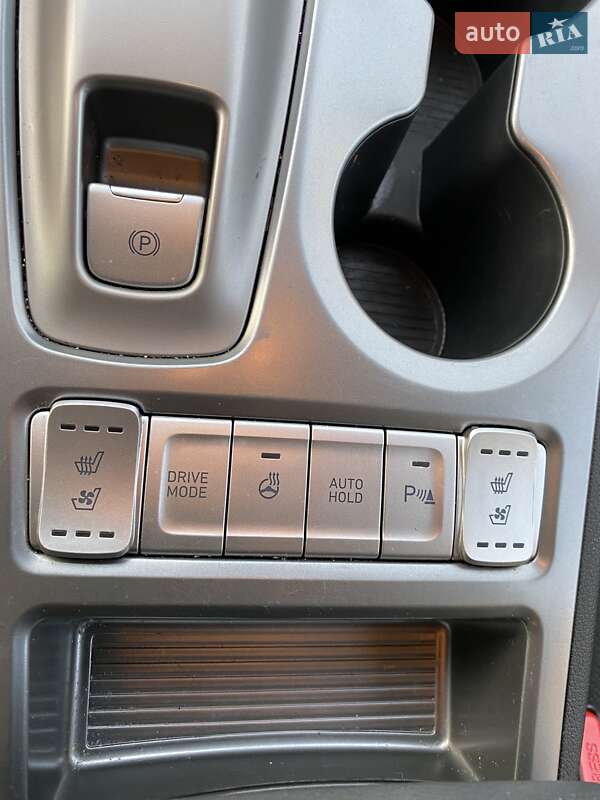 Внедорожник / Кроссовер Hyundai Kona Electric 2019 в Киеве