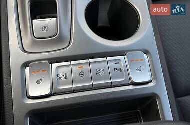 Внедорожник / Кроссовер Hyundai Kona Electric 2019 в 