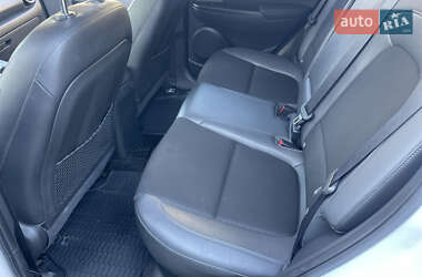 Внедорожник / Кроссовер Hyundai Kona Electric 2019 в 