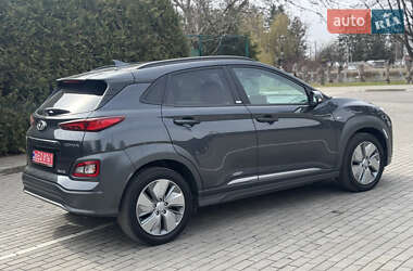 Внедорожник / Кроссовер Hyundai Kona Electric 2020 в 