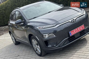 Внедорожник / Кроссовер Hyundai Kona Electric 2020 в 