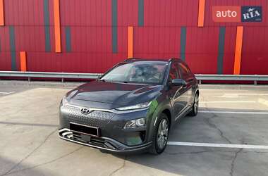Внедорожник / Кроссовер Hyundai Kona Electric 2018 в Киеве