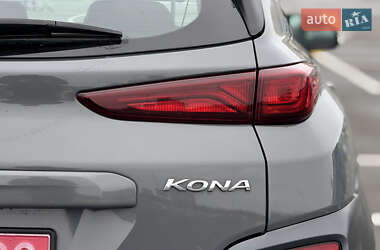 Внедорожник / Кроссовер Hyundai Kona Electric 2020 в 