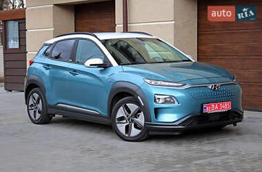 Внедорожник / Кроссовер Hyundai Kona Electric 2020 в 