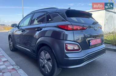 Внедорожник / Кроссовер Hyundai Kona Electric 2019 в 