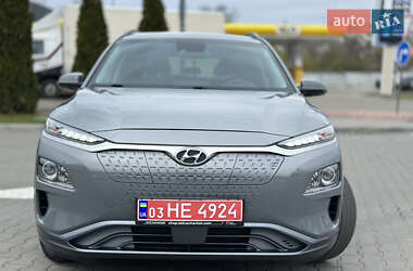 Внедорожник / Кроссовер Hyundai Kona Electric 2020 в 