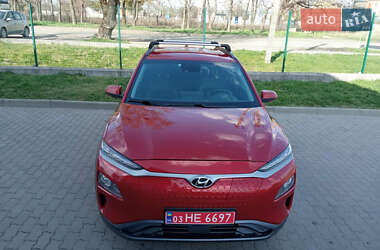 Внедорожник / Кроссовер Hyundai Kona Electric 2018 в 