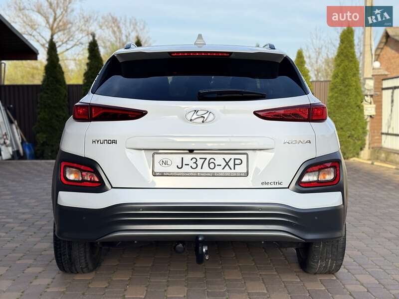 Внедорожник / Кроссовер Hyundai Kona Electric 2020 в Черновцах