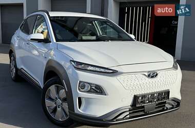 Позашляховик / Кросовер Hyundai Kona Electric 2020 в 