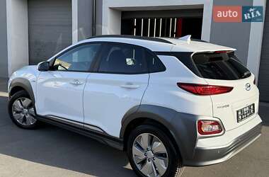Позашляховик / Кросовер Hyundai Kona Electric 2020 в 