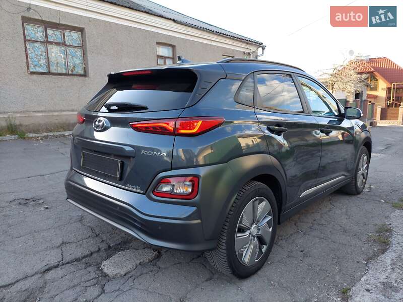 Внедорожник / Кроссовер Hyundai Kona Electric 2019 в Первомайске