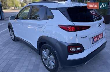 Позашляховик / Кросовер Hyundai Kona Electric 2020 в 