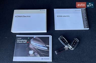 Позашляховик / Кросовер Hyundai Kona Electric 2020 в 