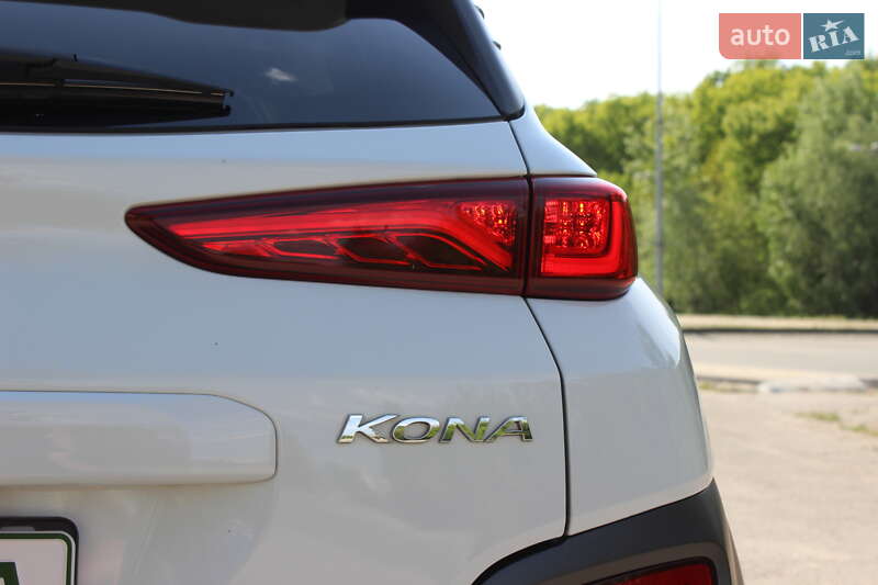 Позашляховик / Кросовер Hyundai Kona Electric 2019 в Дніпрі