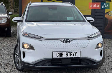 Позашляховик / Кросовер Hyundai Kona Electric 2020 в 