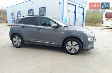 Внедорожник / Кроссовер Hyundai Kona Electric 2020 в Косове