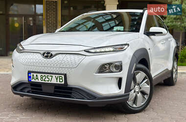 Внедорожник / Кроссовер Hyundai Kona Electric 2019 в Киеве
