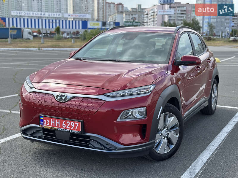 Позашляховик / Кросовер Hyundai Kona Electric 2021 в Києві