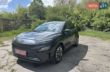 Позашляховик / Кросовер Hyundai Kona Electric 2022 в 