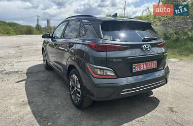Позашляховик / Кросовер Hyundai Kona Electric 2022 в 