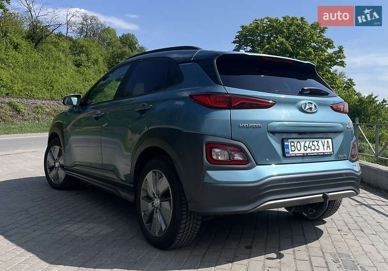Внедорожник / Кроссовер Hyundai Kona Electric 2019 в Тернополе