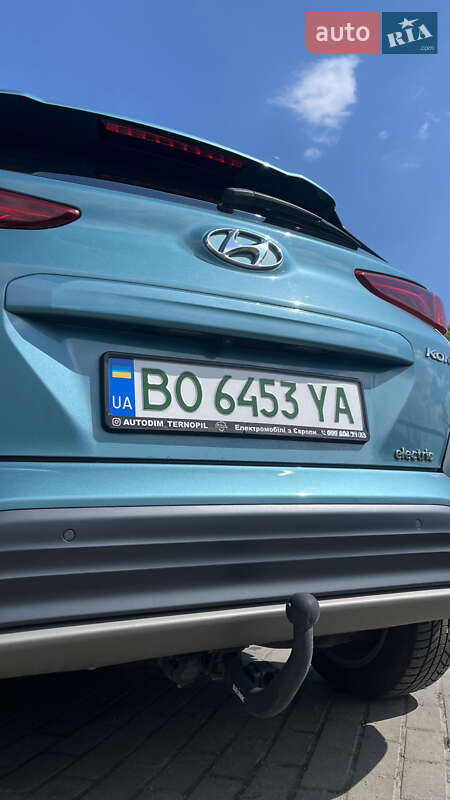 Внедорожник / Кроссовер Hyundai Kona Electric 2019 в Тернополе