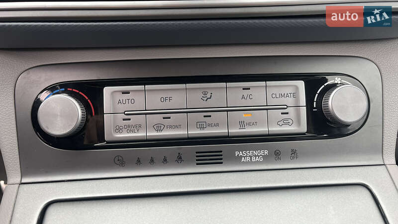 Внедорожник / Кроссовер Hyundai Kona Electric 2019 в Тернополе