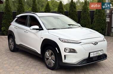 Внедорожник / Кроссовер Hyundai Kona Electric 2019 в 