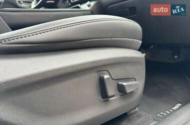 Внедорожник / Кроссовер Hyundai Kona Electric 2019 в 