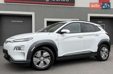 Внедорожник / Кроссовер Hyundai Kona Electric 2021 в Виннице