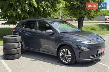 Внедорожник / Кроссовер Hyundai Kona Electric 2022 в Виннице