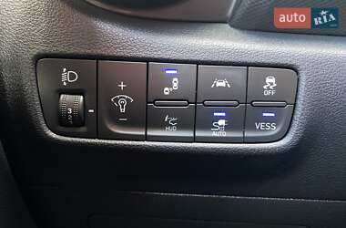 Позашляховик / Кросовер Hyundai Kona Electric 2020 в 