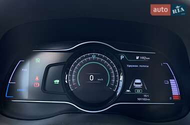 Позашляховик / Кросовер Hyundai Kona Electric 2020 в 