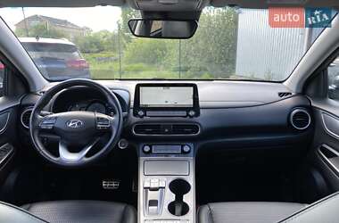 Позашляховик / Кросовер Hyundai Kona Electric 2020 в 