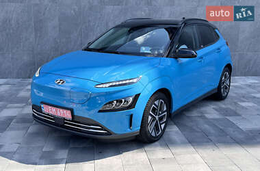 Позашляховик / Кросовер Hyundai Kona Electric 2021 в 