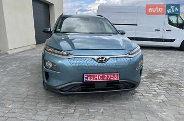 Внедорожник / Кроссовер Hyundai Kona Electric 2019 в 