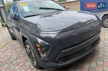 Позашляховик / Кросовер Hyundai Kona Electric 2023 в 