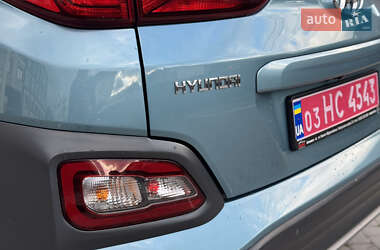 Внедорожник / Кроссовер Hyundai Kona Electric 2020 в 