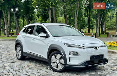 Внедорожник / Кроссовер Hyundai Kona Electric 2020 в Киеве