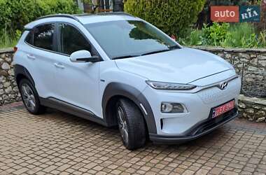 Позашляховик / Кросовер Hyundai Kona Electric 2019 в Рівному