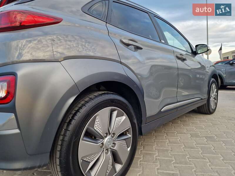 Позашляховик / Кросовер Hyundai Kona Electric 2020 в Вінниці