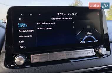Внедорожник / Кроссовер Hyundai Kona Electric 2021 в 